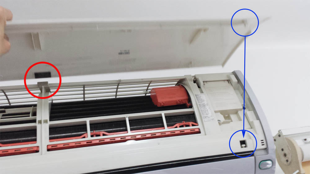 Fix Aircon cover with magnets